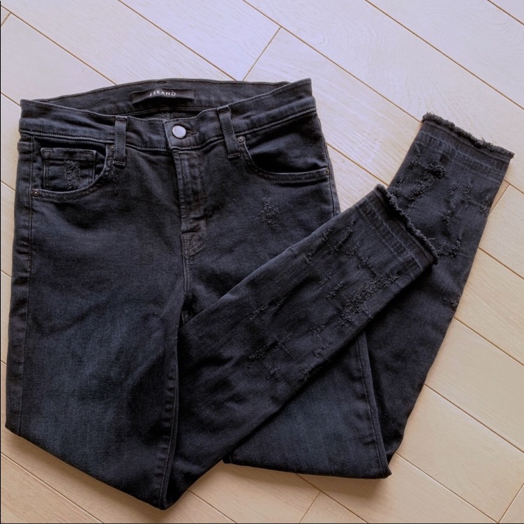 J Brand Destruction Jeans 25